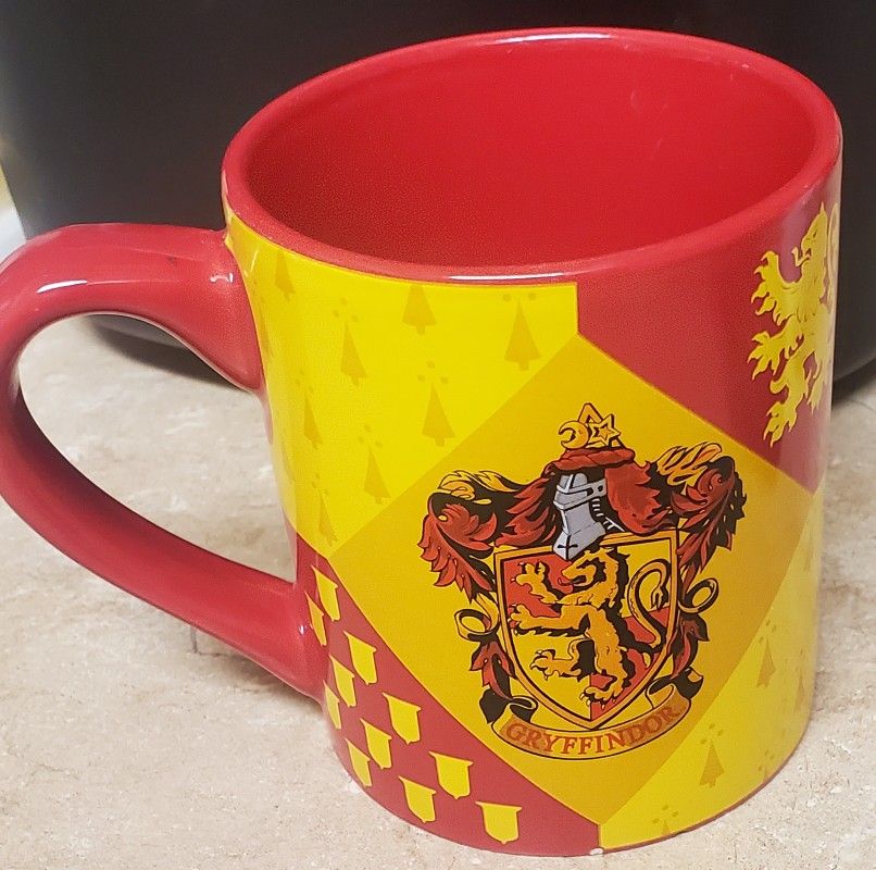 HARRY POTTER GRIFINDOR COFFEE CUP