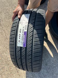 Laufenn S Fit AS 235/40ZR18 95W XL Tire
