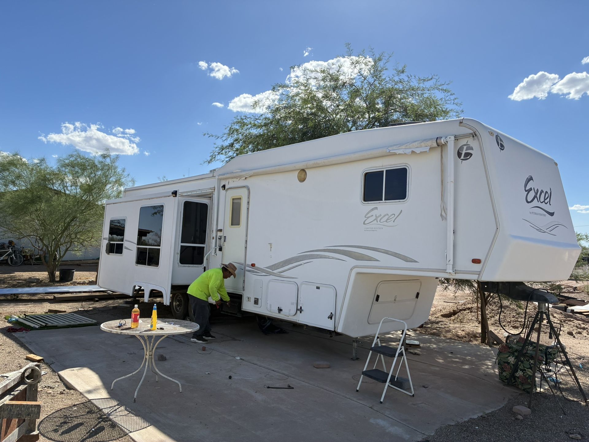 2002 Excel Limited Edition Rv