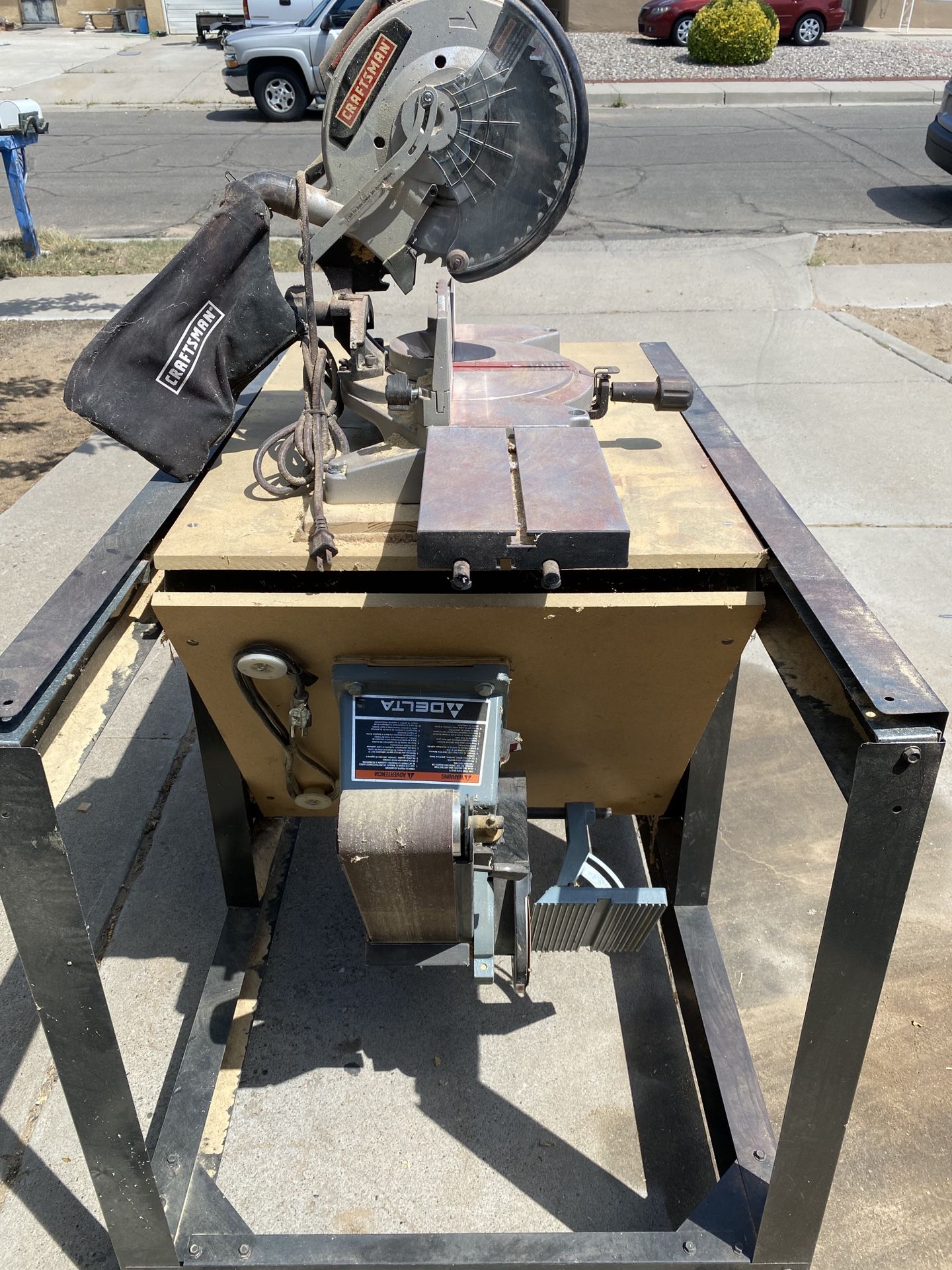Craftsman Rotary Tool Bench With Saw & Belt Sander for Sale in Albuquerque, NM OfferUp