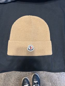 Moncler beanie brand new