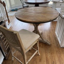 High top Table With 4 Chairs