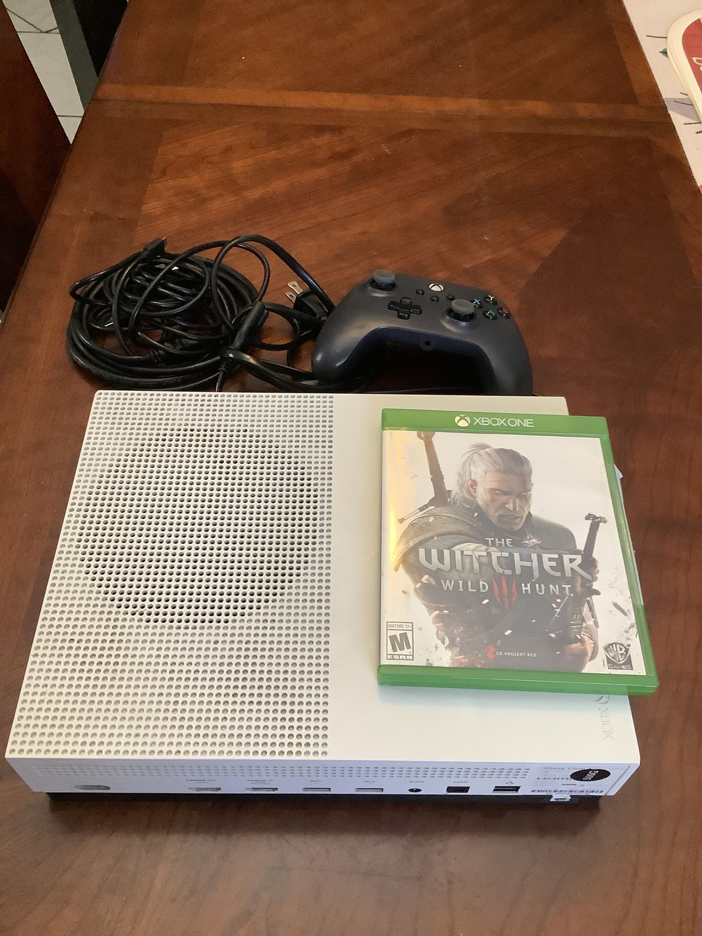 Xbox One S