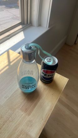 Water bottle