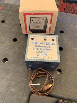 The Men Automatic R/C System Charger C-50/4 new.