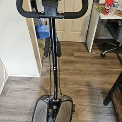 Exercise Stepper with Handlebars