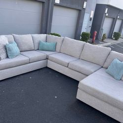 Sectional couch