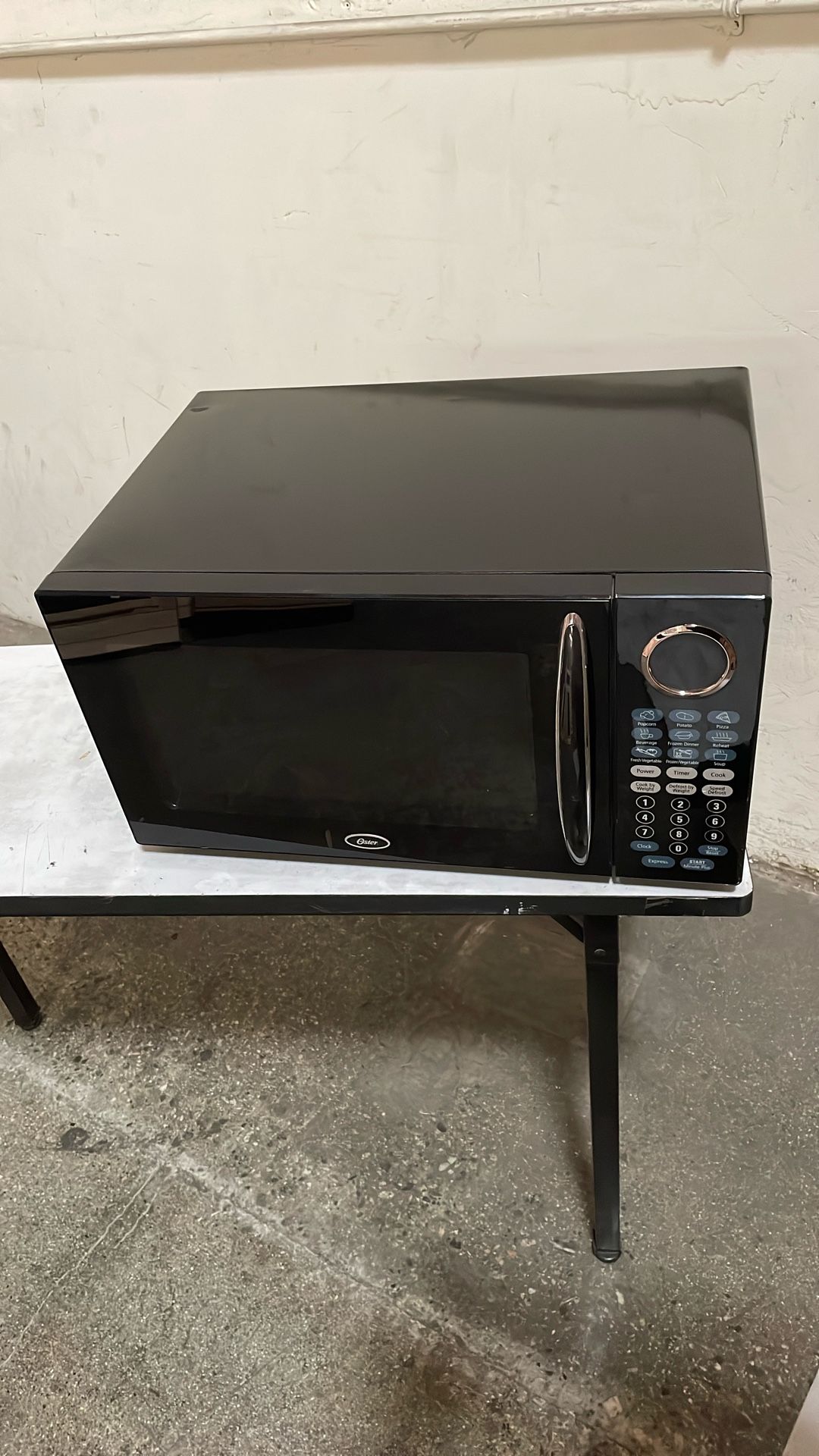 Oster Microwave