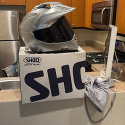 Shoei HIRNET X2 