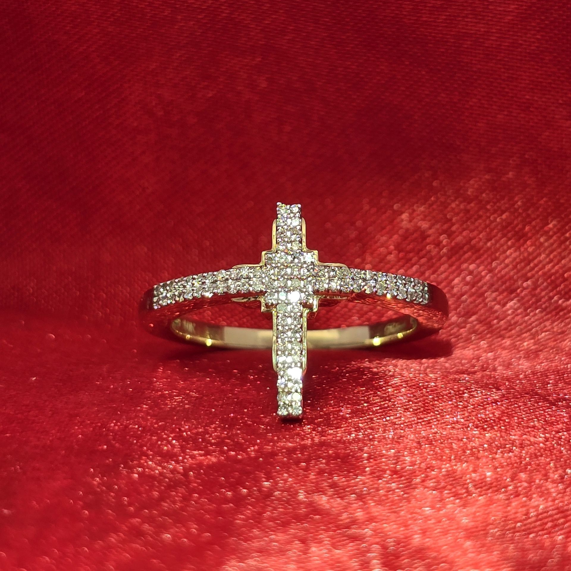 10k Yellow Gold Diamond Cross Ring 0.16 ctw