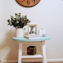 Oval Coffee Table/ End Table
