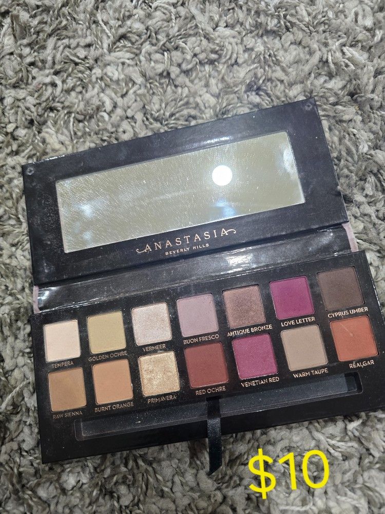 Makeup Pallette 