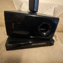 Samsung CD Player And Subwoofer 