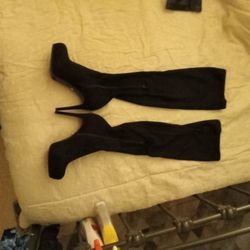 Sexy Almost Thigh High Boot  Worn Once To Break In But Couldn't Do It For Long Size 7.5 