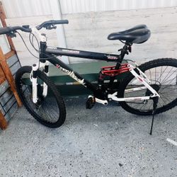  Genesis V2100 26inch Mountain Bike