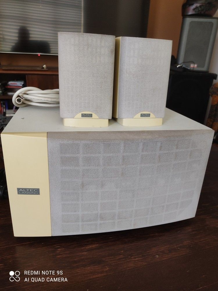 Altec Lansing Multimedia Computer Speaker Powered Subwoofer