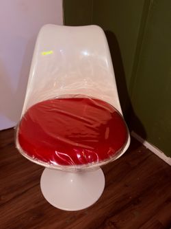 Tulip white chair