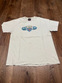 White vintage 90s graphic tee size medium/Large see measurements