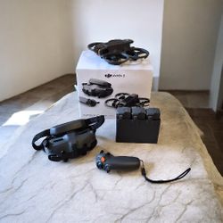 DJI Avata 2 in excellent operating condition.
Never crashed, flown responsibly.