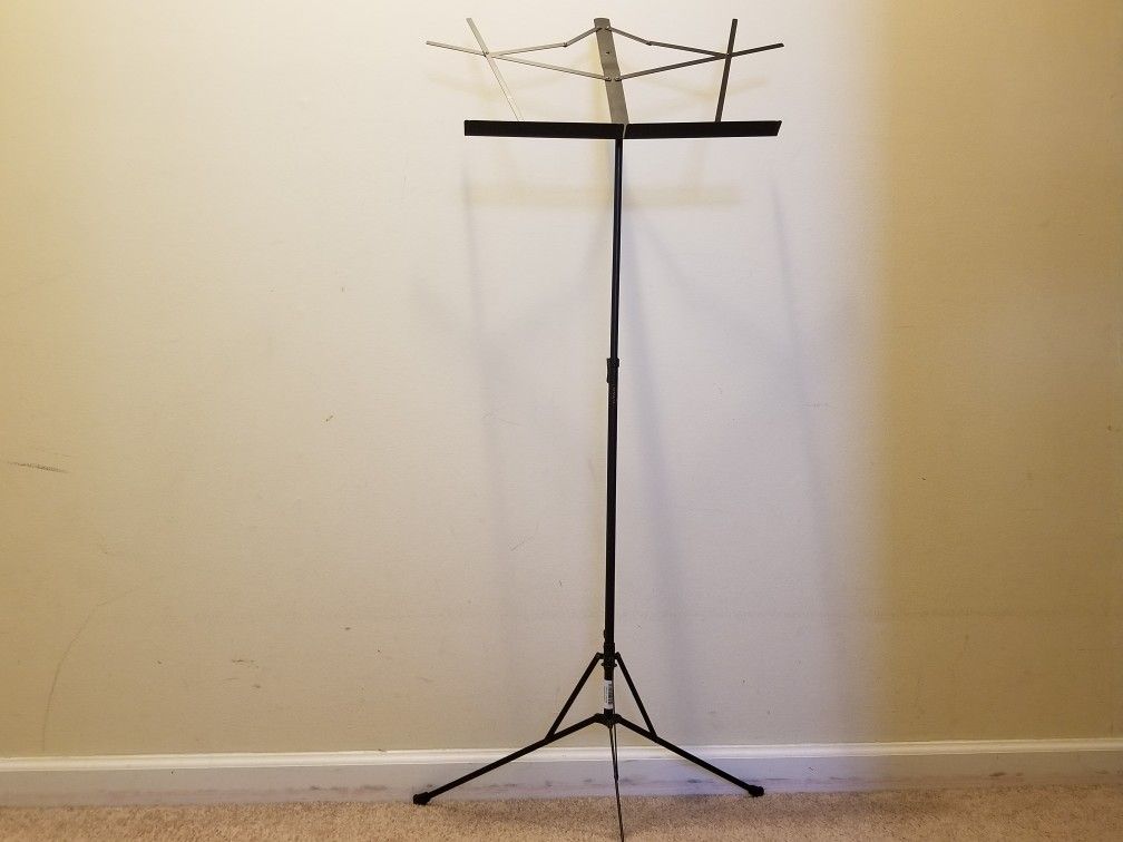 Foldable Music Stand