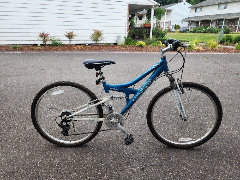 Mongoose mountain bike
