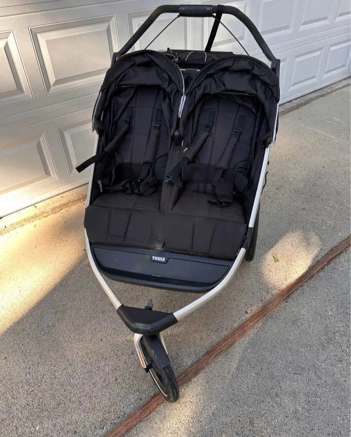 Thule-Urban-Glide 2-Double-jogging-Stroller