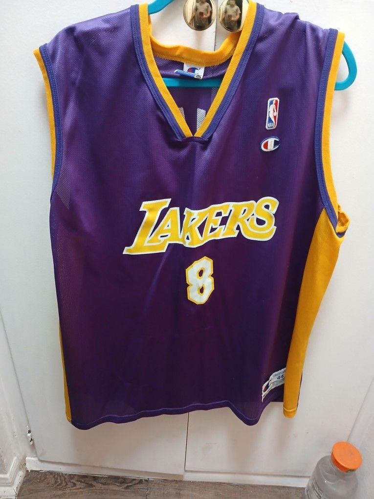 vintage Champion brand Los Angeles Lakers Kobe Bryant #8 basketball jersey.