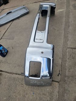Chevy Chevrolet Silverado  2500 front Bumper  3500 oem Fog light 15 to 21 classic model