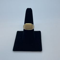 Gold Ring Stamp Style 14K Used 