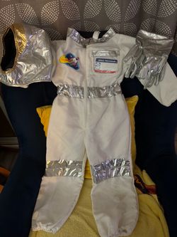 MELISSA & DOUG ASTRONAUT SUIT