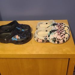 Crocs Toddler Shoes - Size 2