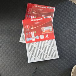 Honeywell Air Filter 14x20x1 Never Used