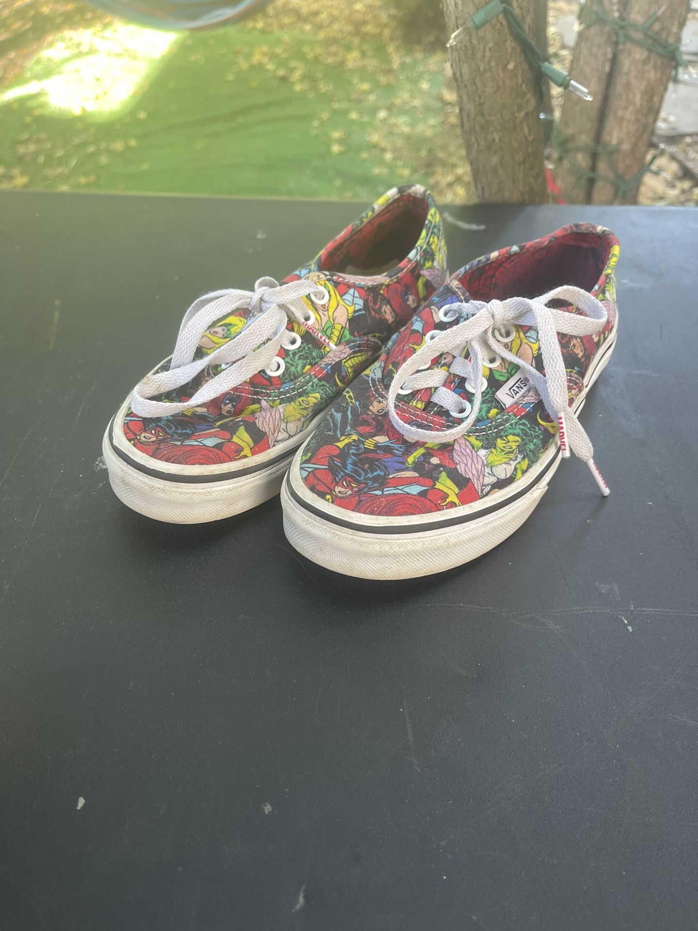 Marvel Vans Size 3