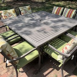 Outdoor Dining Set