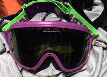 Carrera Goggles Ski Board Snow Play Sledding 