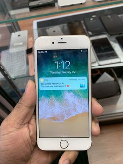 iPhone 6S 32gb gold factory unlocked mint