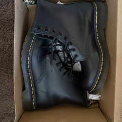 Dr. marten