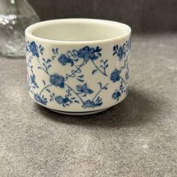 small floral cup