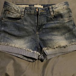 New  Girls Jean Shorts  Size 14-16 