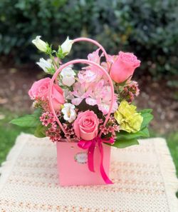 Beautiful Fresh Flowers For Valentine's Day 