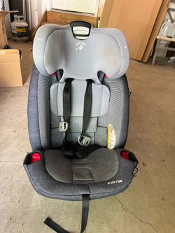 Maxi-Cosi Magellan Max All-in-One Convertible Car Seat with 5 Modes and Magnetic Chest Clip, Nomad Blue