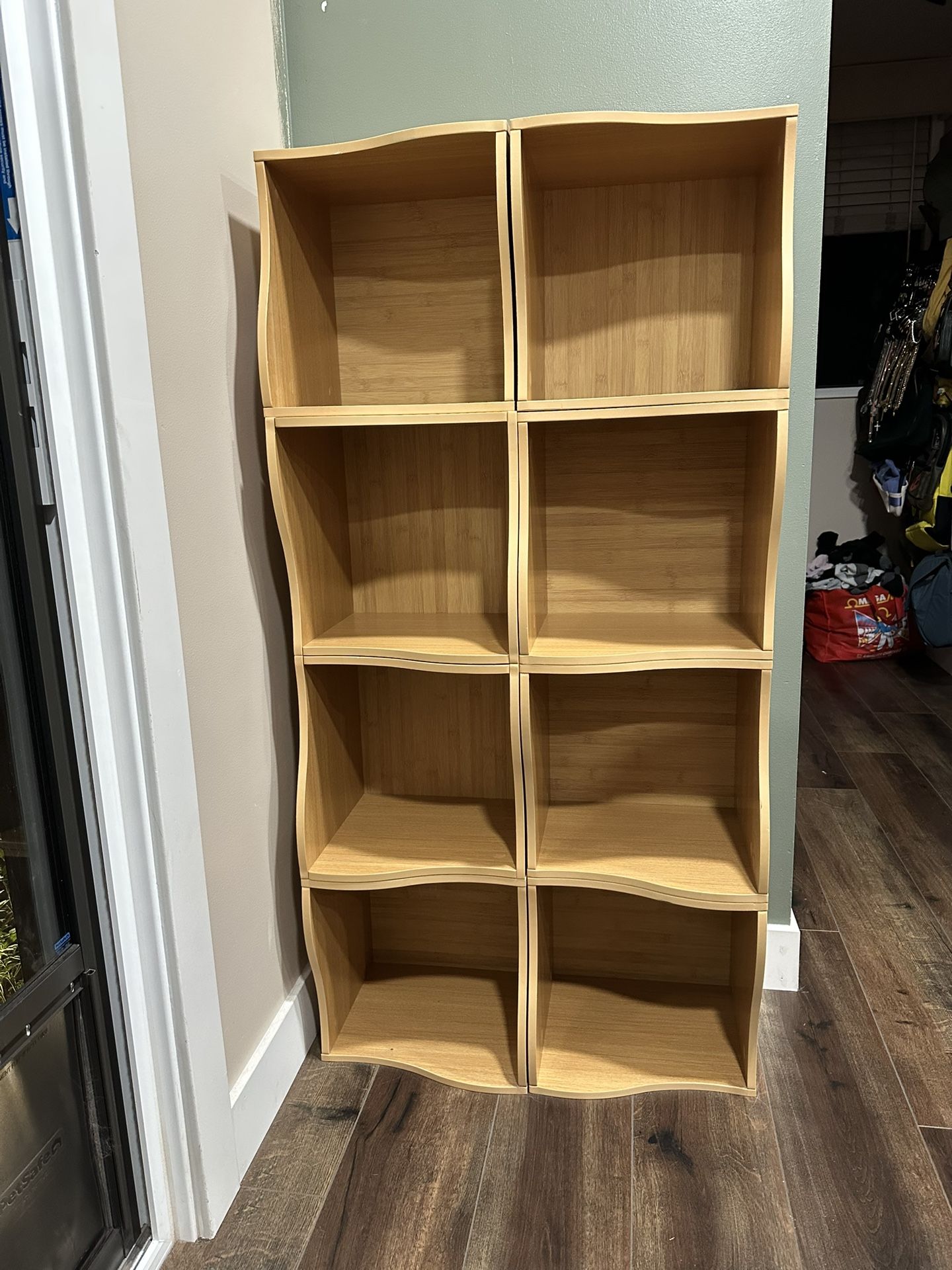 Stackable Modular Cube Bookshelf/ Bookcase/ organizer For Closet, Office, Living Room, Bedroom