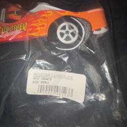 Black thrasher T-shirt Size  S