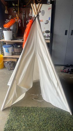 Kids teepee