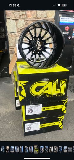 Dually wheels 22” 8x200