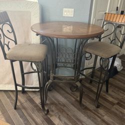 Pub Table 
