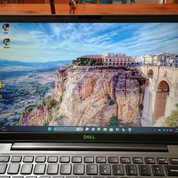 Dell Latitude 7400 Laptop