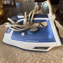 HAMILTON BEACH STEAM IRON