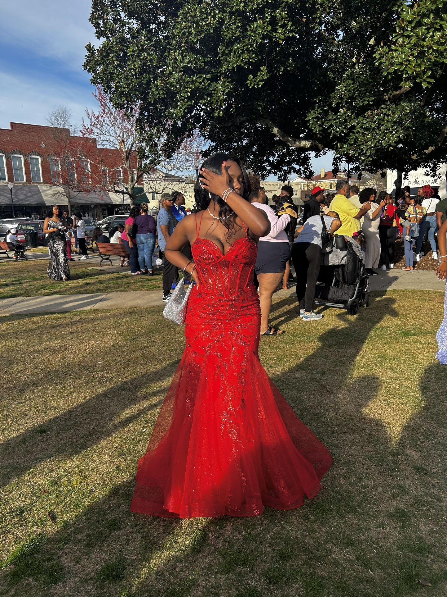 Red, size 8