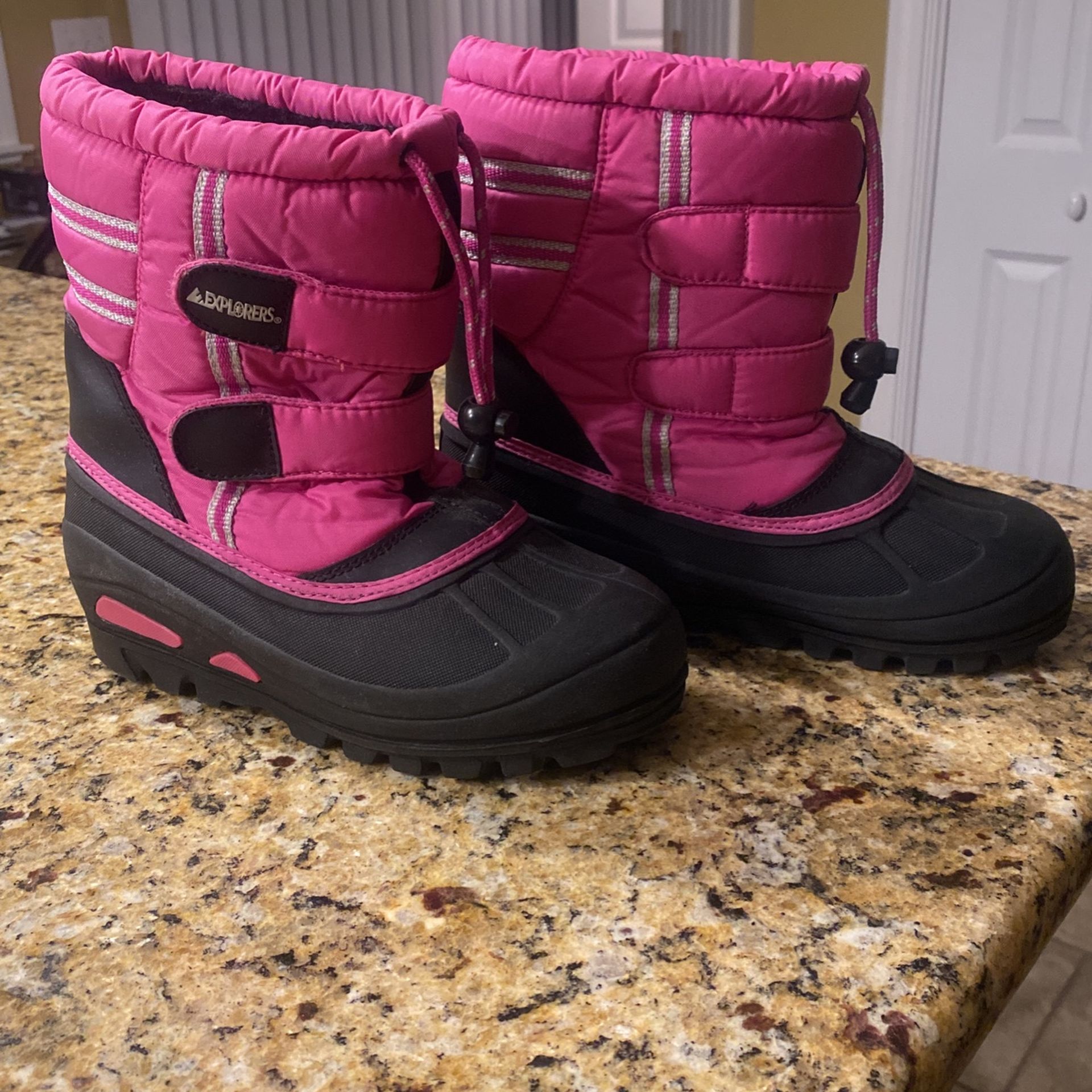 Girl’s Snow Boots